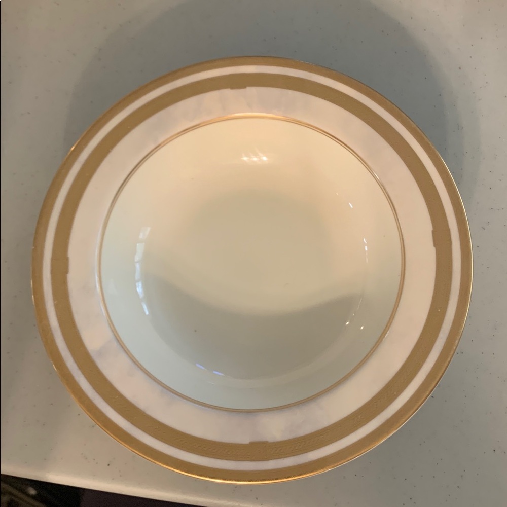 Mikasa Ivory Florentine Fine China - Rim Fruit/Dessert Bowl